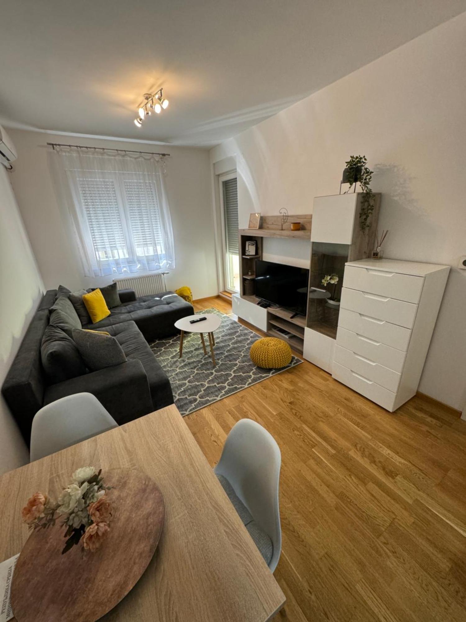 Novi Sad Apartman Apartment Екстериор снимка